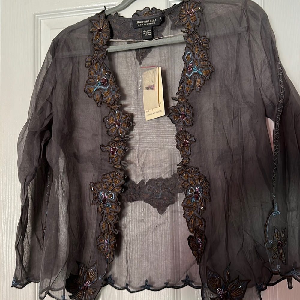 British India Top size 9 NWT